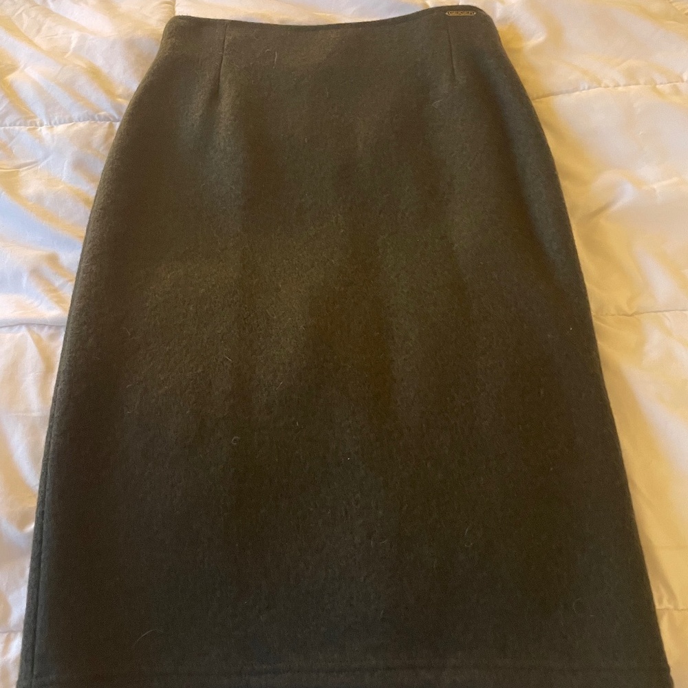 Geiger of Austria wool pencil skirt